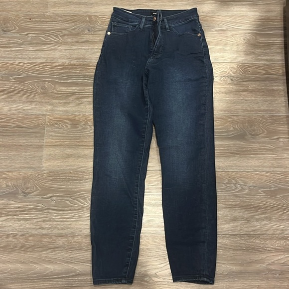 Express Curvy Skinny High Rise Dark Wash Jeans - Picture 3 of 6